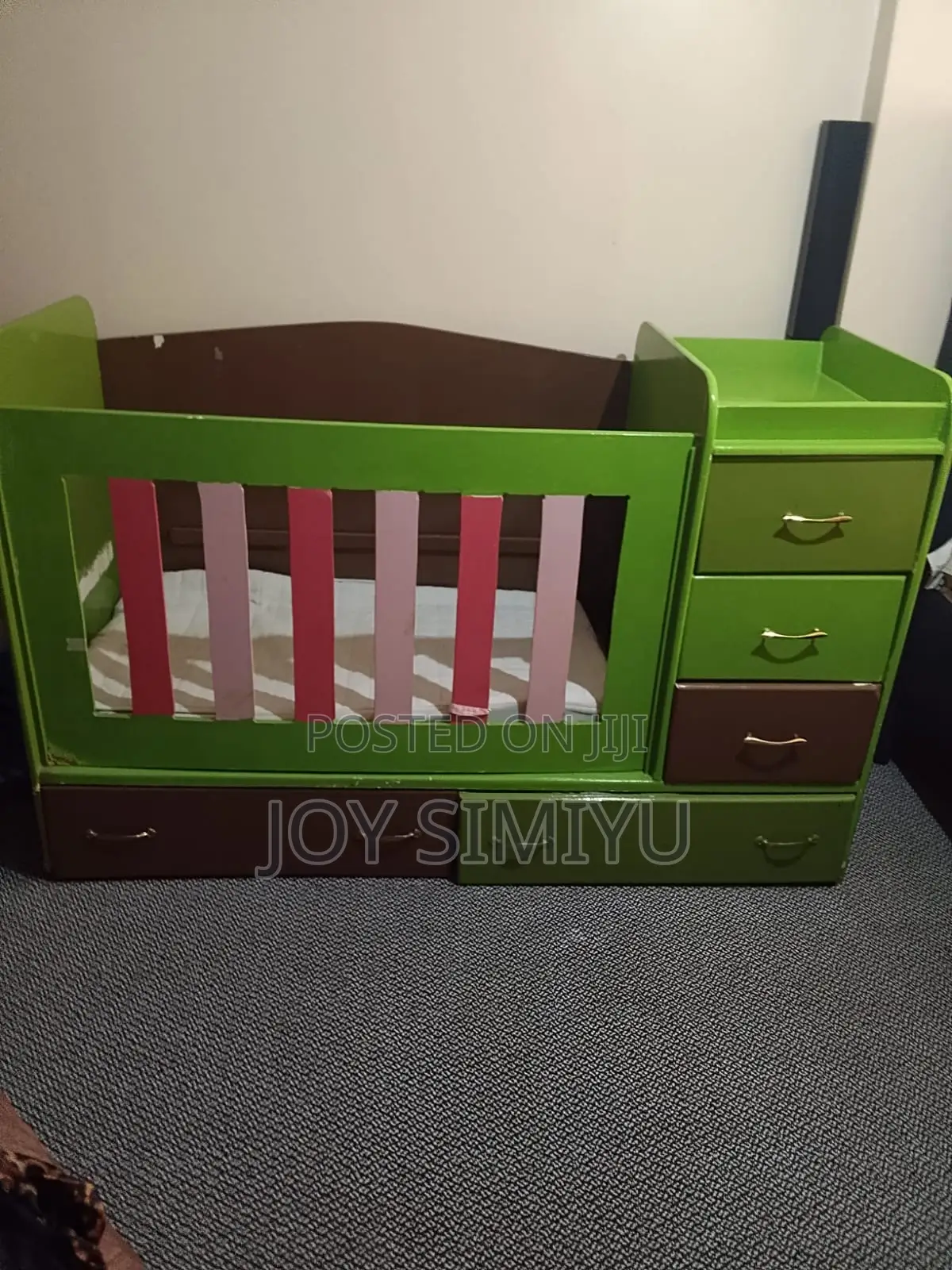 Baby Cot With Storage Drawers in Solid Wood