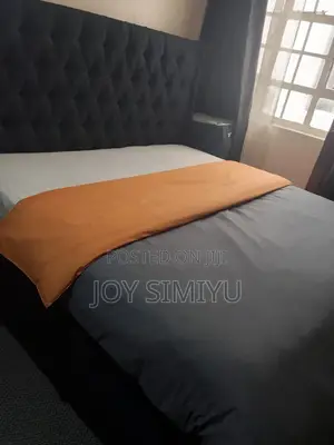 King Size 6 by 6 Tufted Bed for Sale