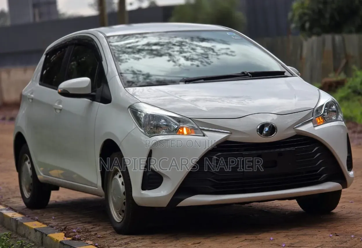 Toyota Vitz 2018 White