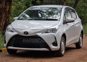 Toyota Vitz 2018 White