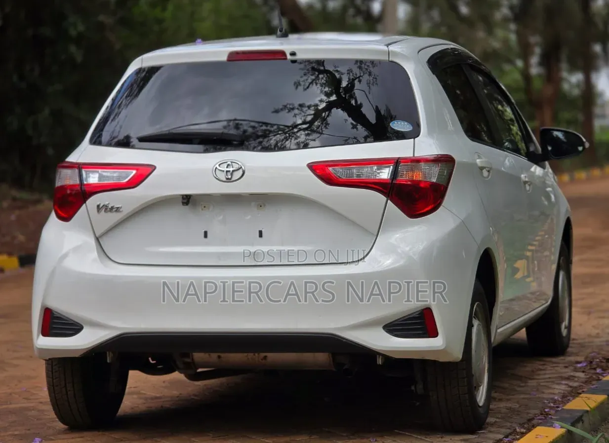 Toyota Vitz 2018 White