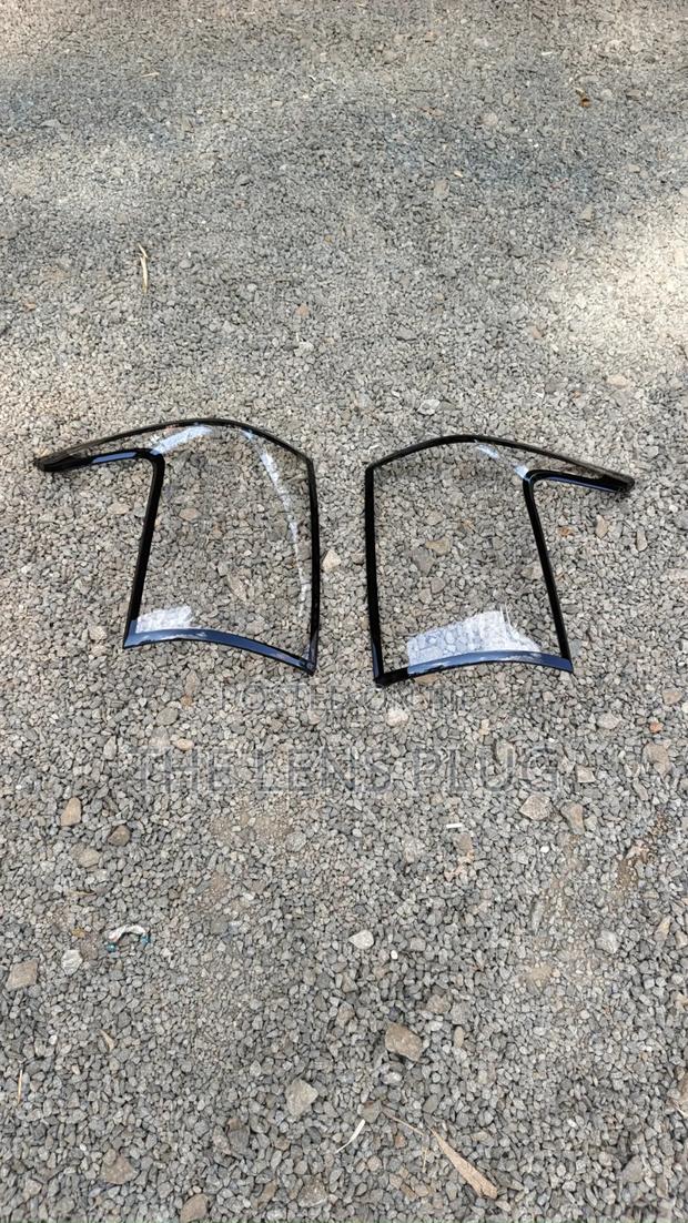 Range Rover Vogue 2014 Taillight Lenses - thumbnail 2