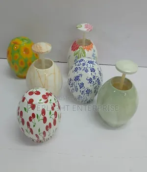 Egg-Shaped Toothpick Dispenser