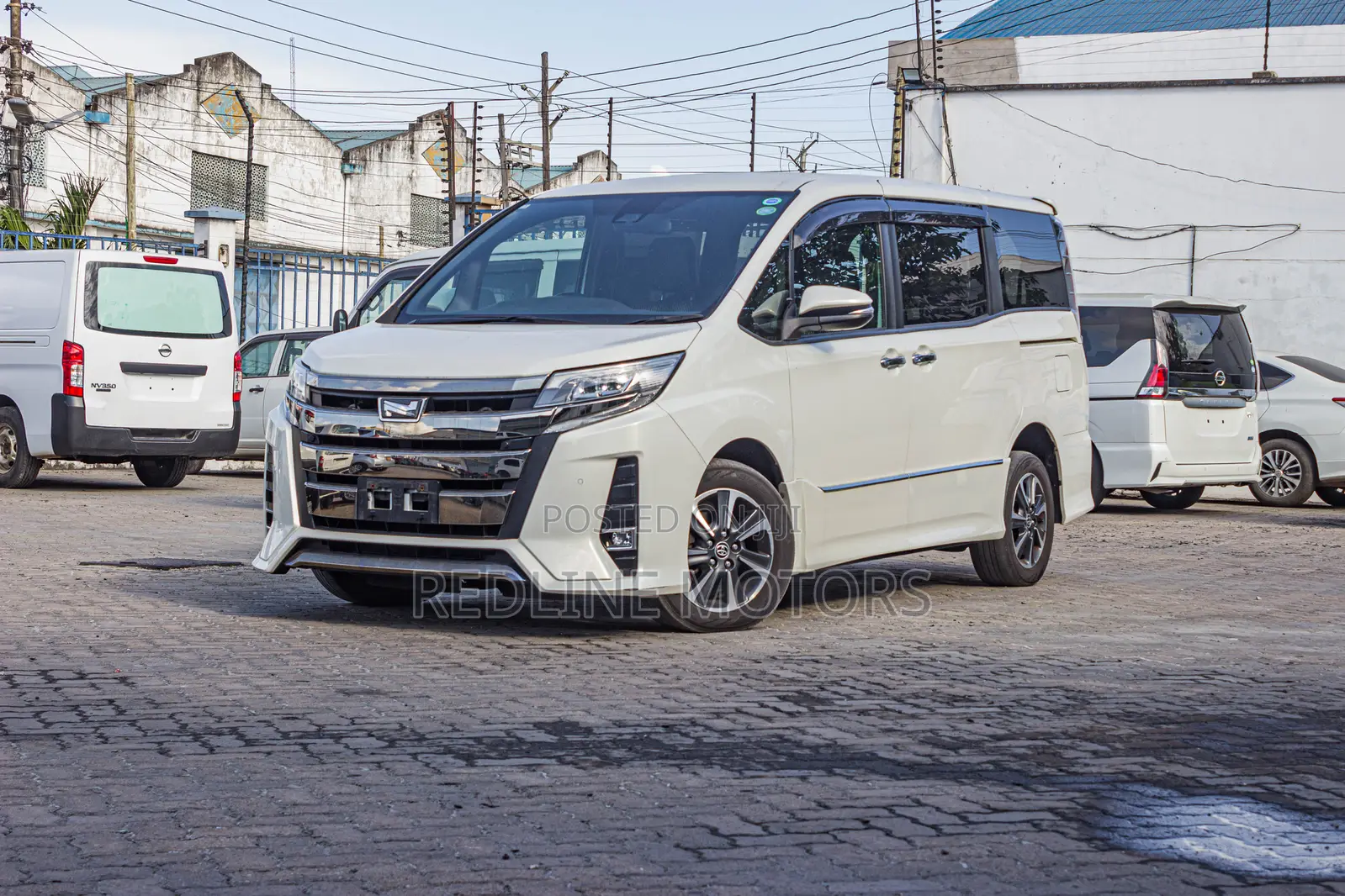 Toyota Noah 2.0 AWD (7 Seater) 2019 Pearl
