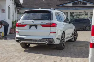 BMW X7 2022 White