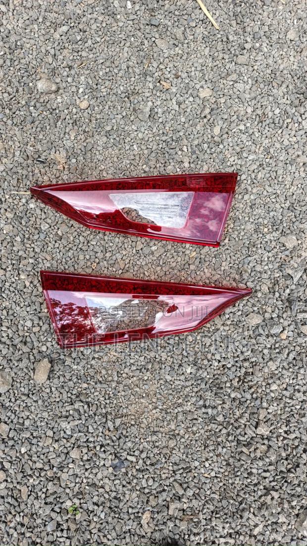 Mazda Axela 2014-2018 Boot Light/ Reflector Lens - thumbnail 2