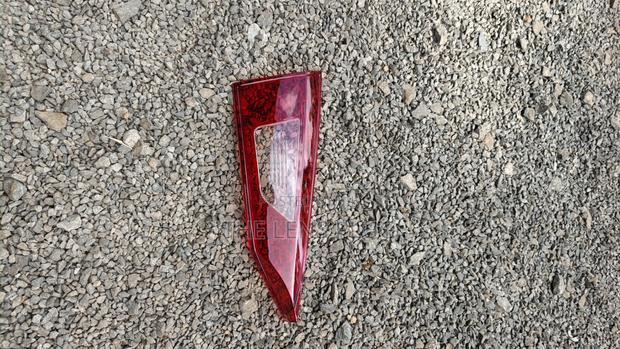 Mazda Axela 2014-2018 Boot Light/ Reflector Lens - thumbnail 4