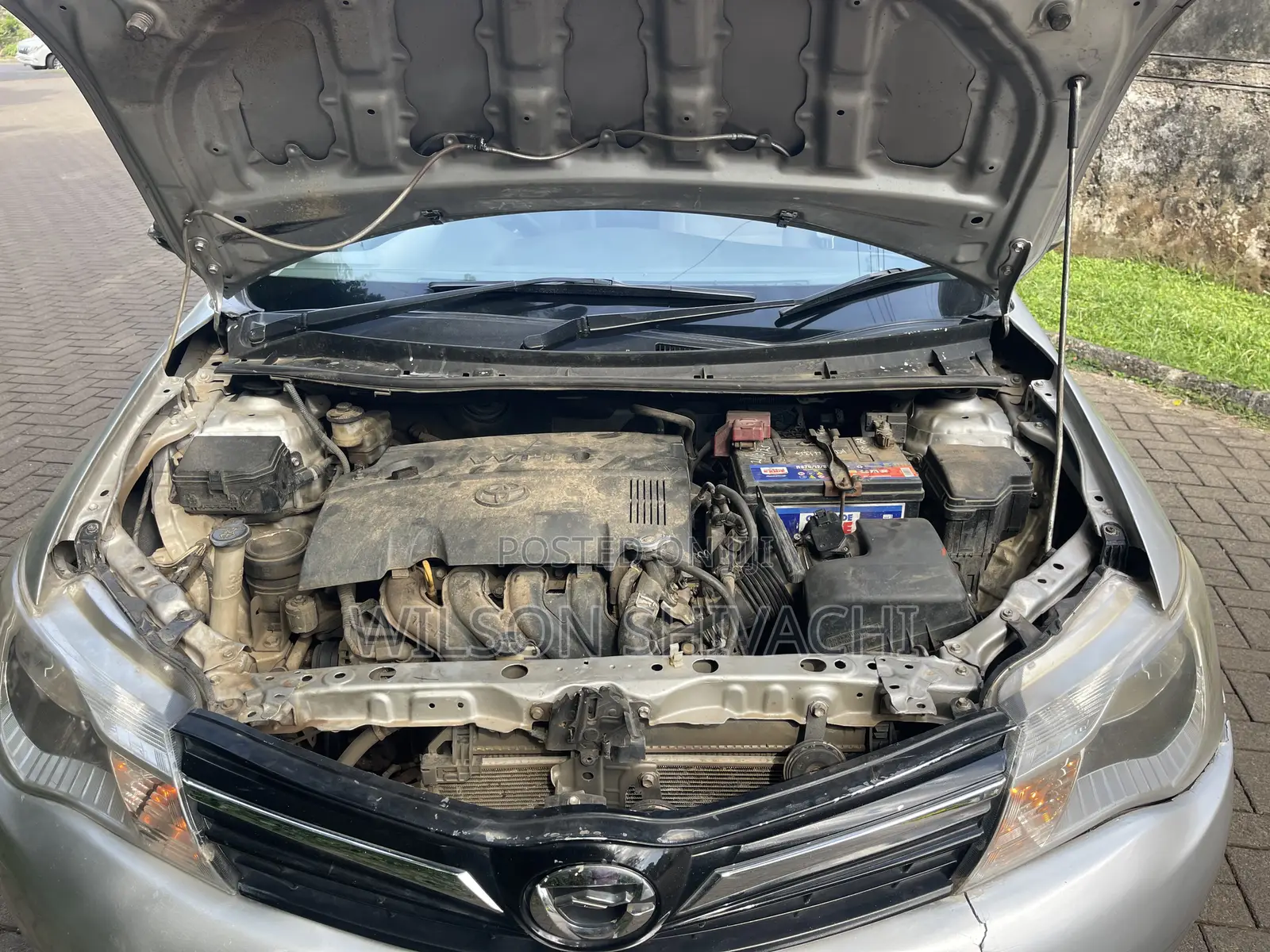 Toyota Axio 2014 Silver