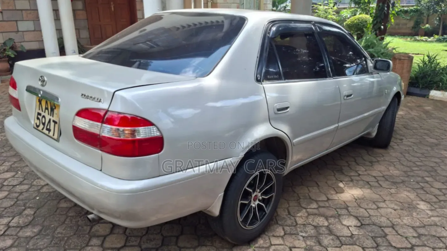 Toyota Corolla 1999 Beige