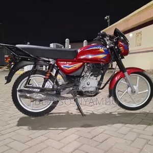 Bajaj Boxer 125 2024 Red