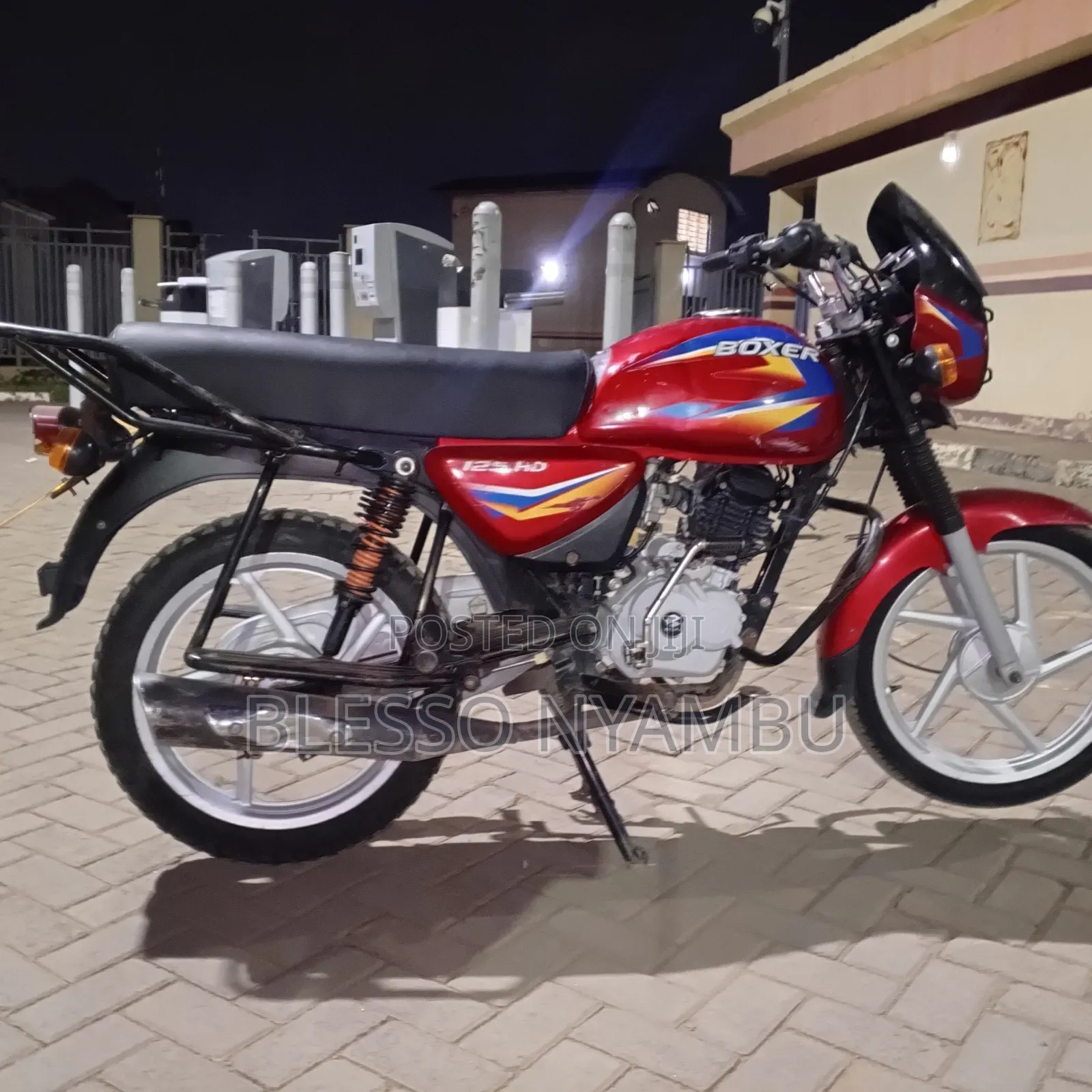 Bajaj Boxer 125 2024 Red