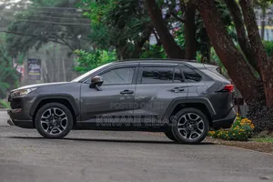 Toyota RAV4 2019 Gray