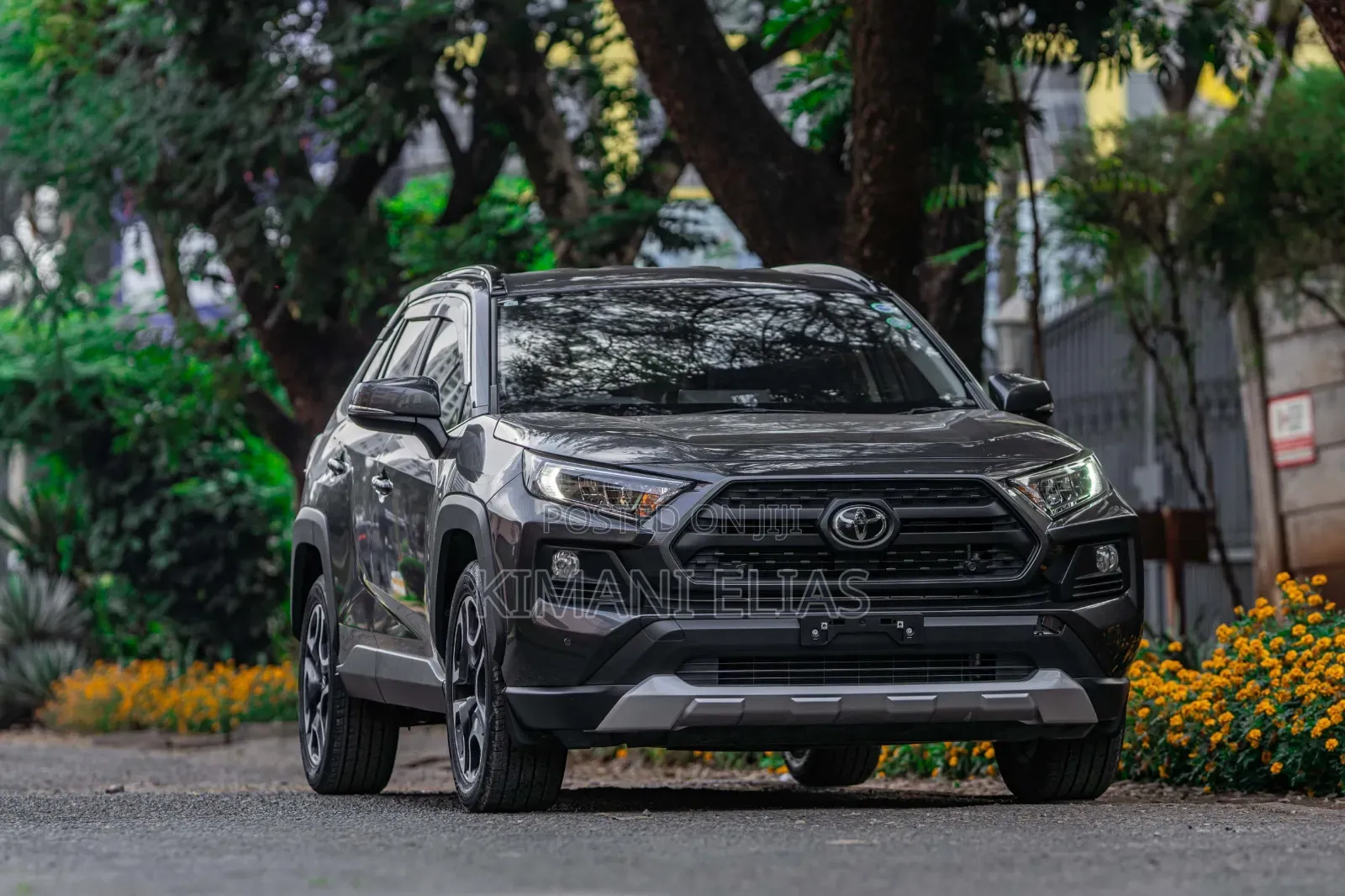 Toyota RAV4 2019 Gray