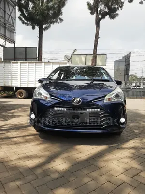 Toyota Vitz 1.0 FWD 5dr 2019 Blue