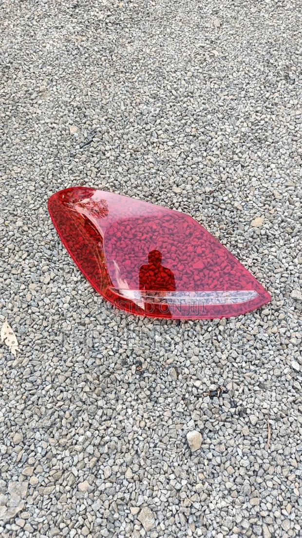 Mercedes Benz C Class W205 Taillight Lenses - thumbnail 4