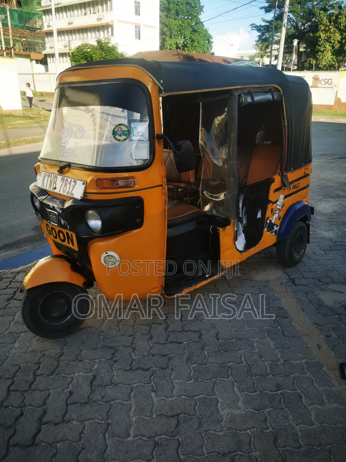 Bajaj RE 2019 Yellow
