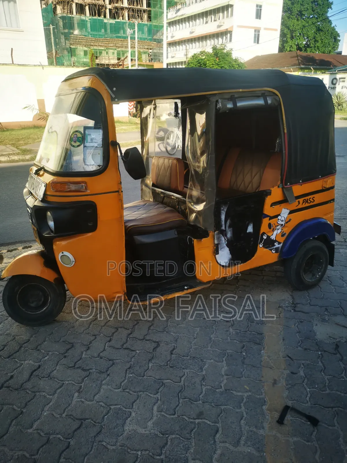Bajaj RE 2019 Yellow