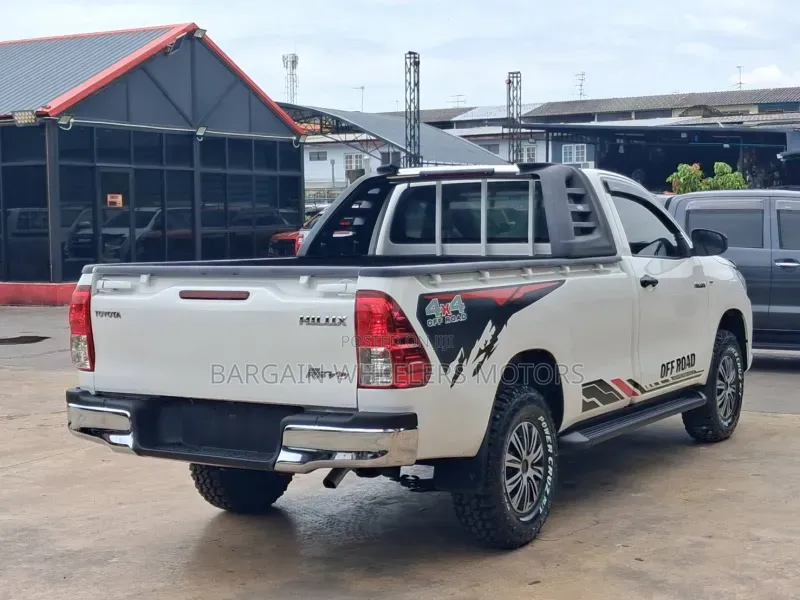 Toyota Hilux Surf 2009