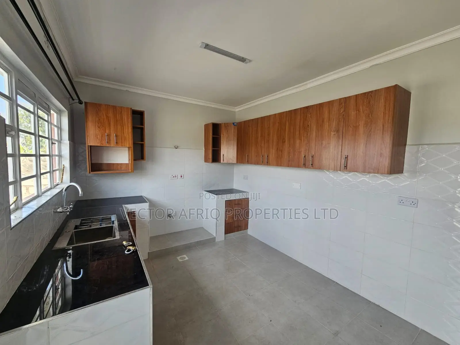 4bdrm Bungalow in Kitengela for sale