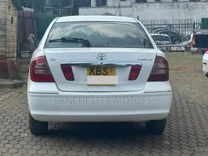 Toyota Premio 2005 White