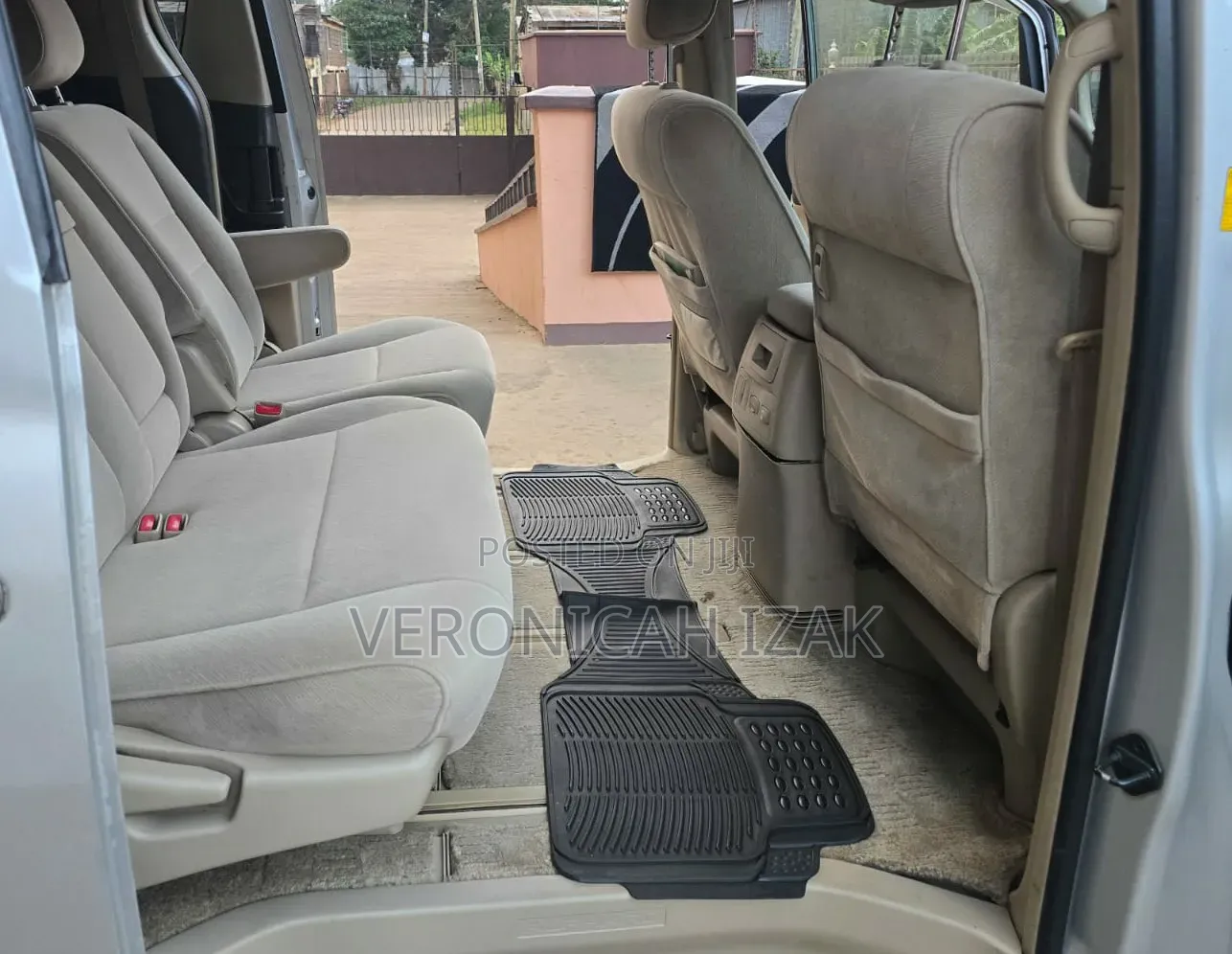 Toyota Alphard 2007 Silver