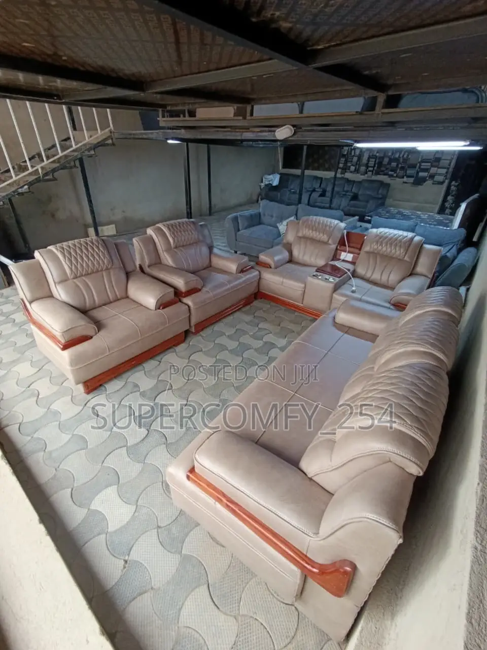 Mahogany Detailed SGR Monster Sofa