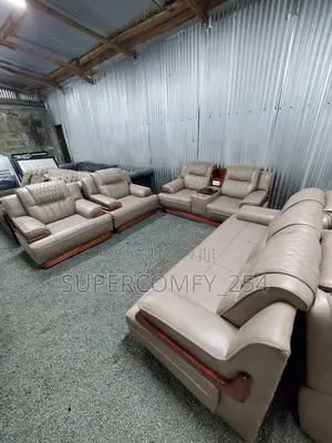 Mahogany Detailed SGR Monster Sofa