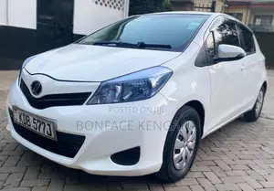 Toyota Vitz 1.0 FWD 5dr 2013 White