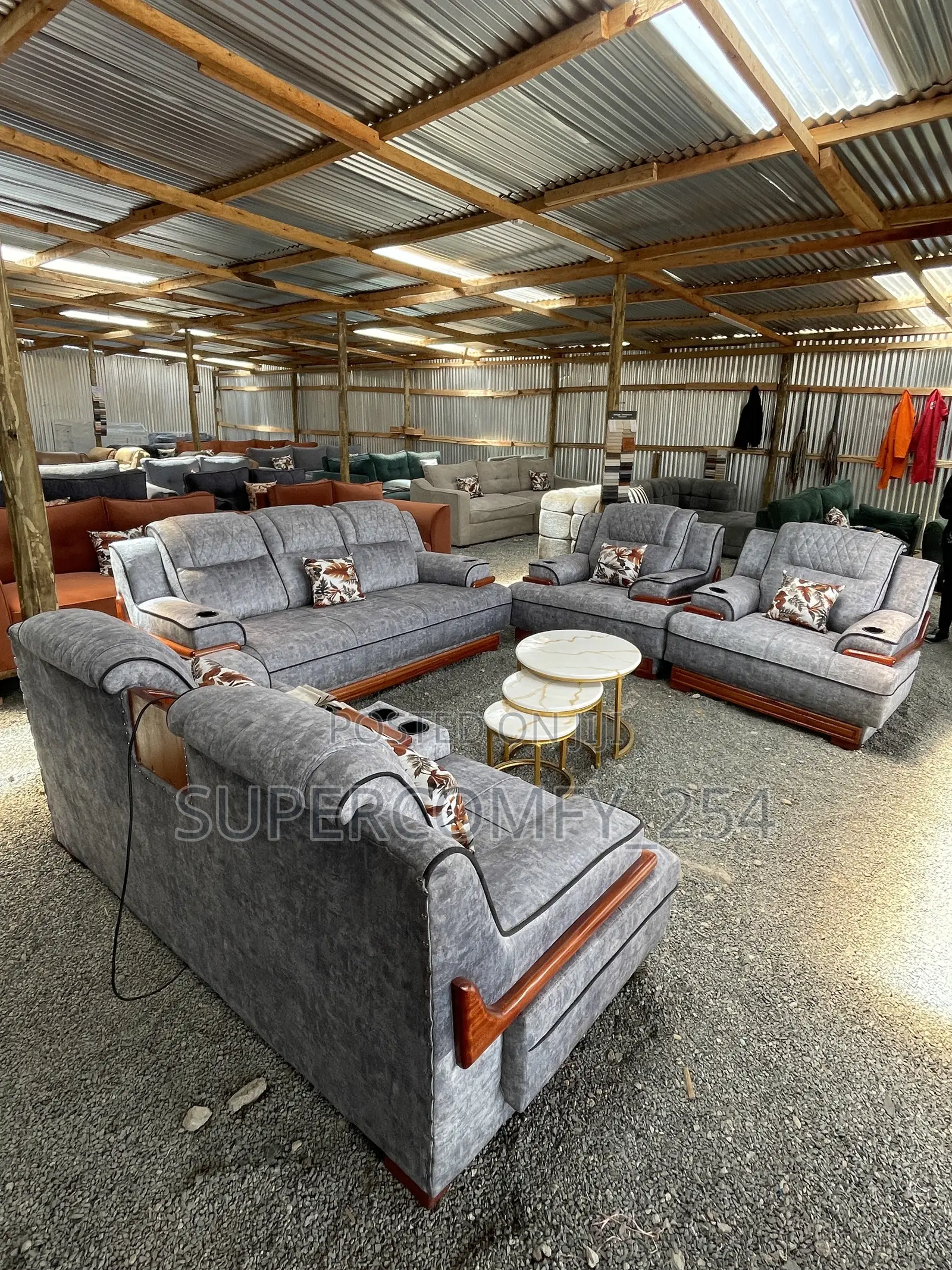 Mahogany Detailed SGR Monster Sofa