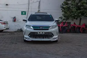 Toyota Harrier 2019 Pearl
