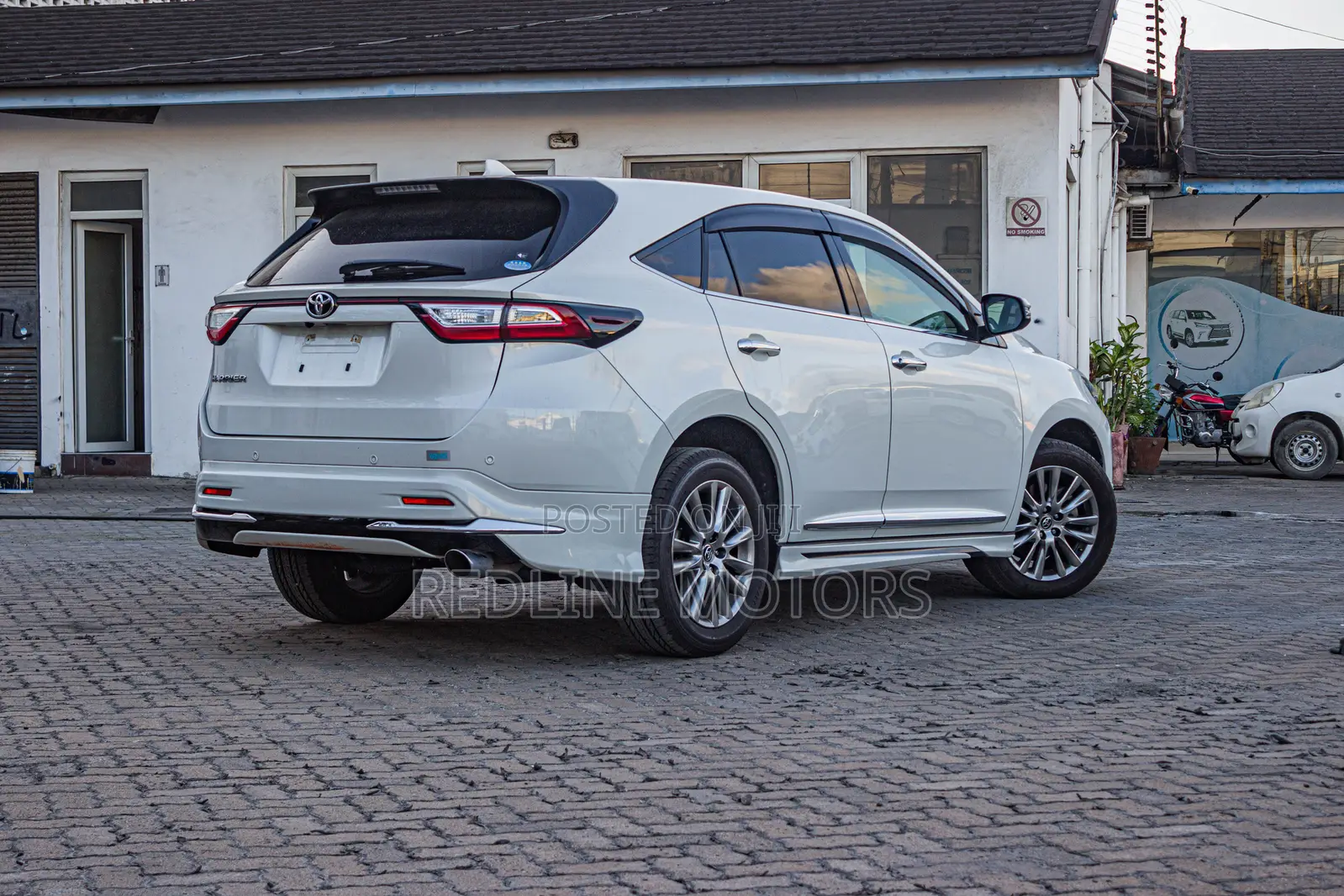 Toyota Harrier 2019 Pearl