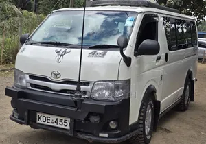 Toyota Grand HiAce 2014 White
