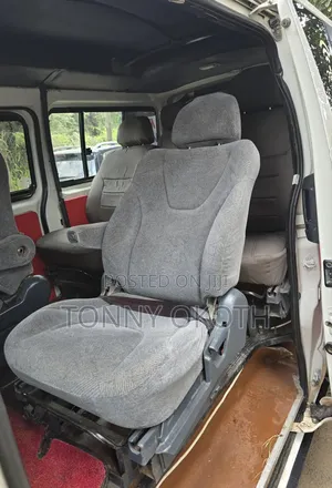Toyota Grand HiAce 2014 White