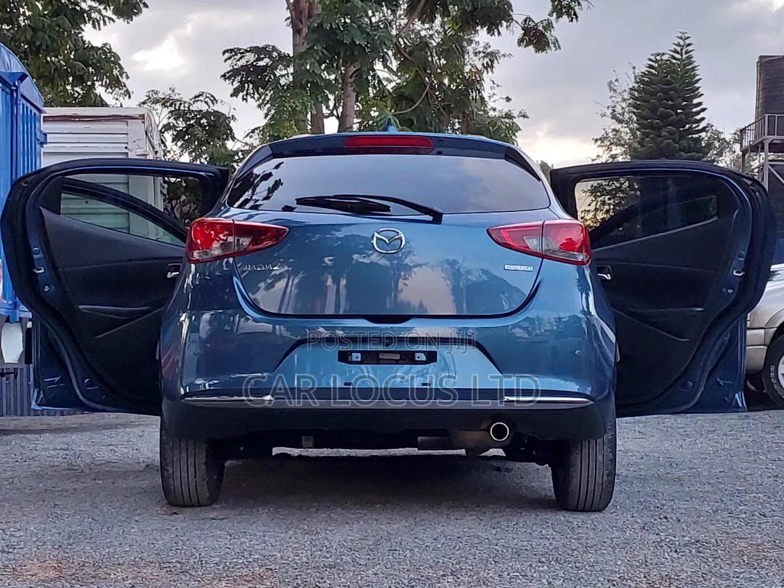 Mazda 2 2020 Blue
