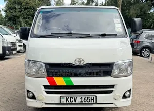 Toyota Grand HiAce 2013 White