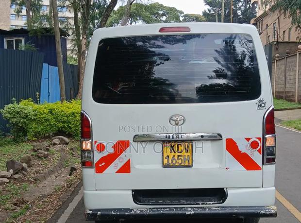 Toyota Grand HiAce 2013 White - thumbnail 5