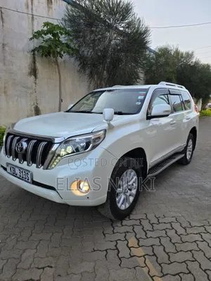 Toyota Land Cruiser Prado 2016 White