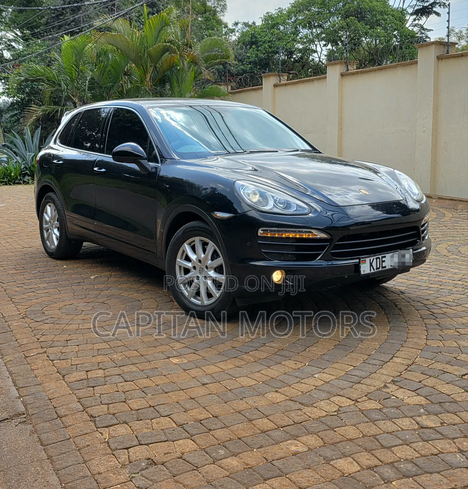 Porsche Cayenne 4dr SUV AWD (3.6L 6cyl 6M) 2014 Black