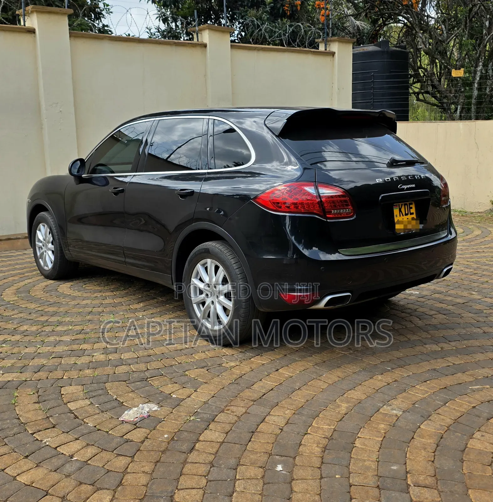 Porsche Cayenne 4dr SUV AWD (3.6L 6cyl 6M) 2014 Black