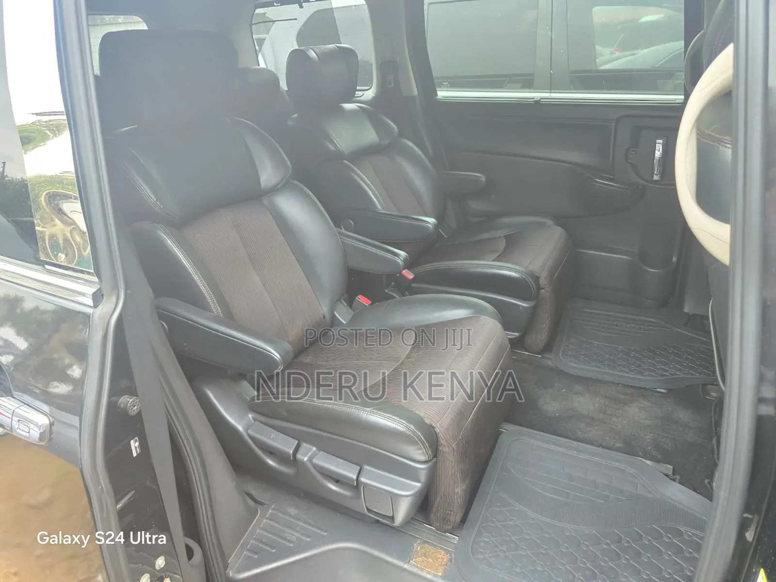 Nissan Elgrand 2017 Black