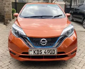 Nissan Note 1.2 Hybrid 2018 Orange