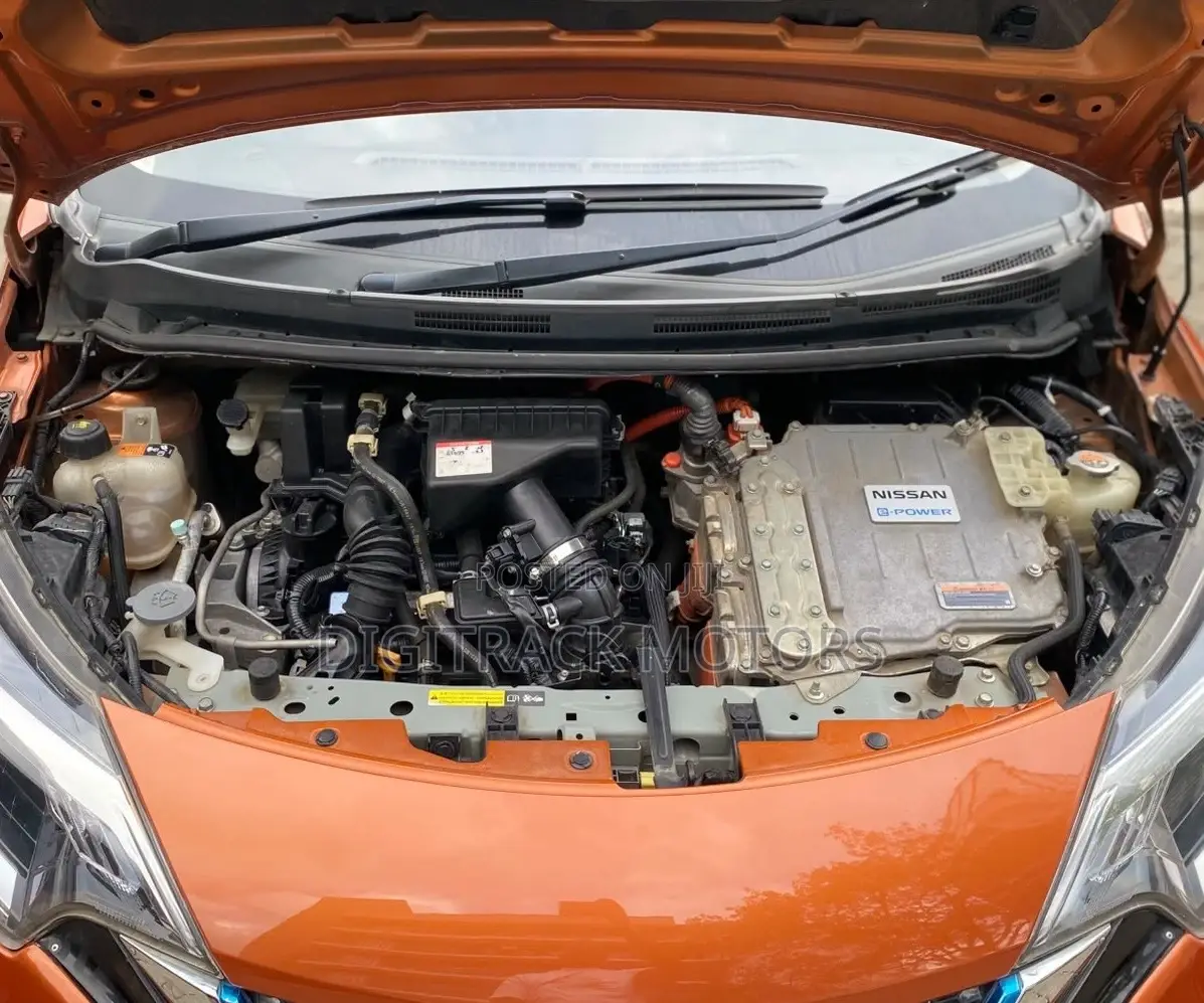Nissan Note 1.2 Hybrid 2018 Orange
