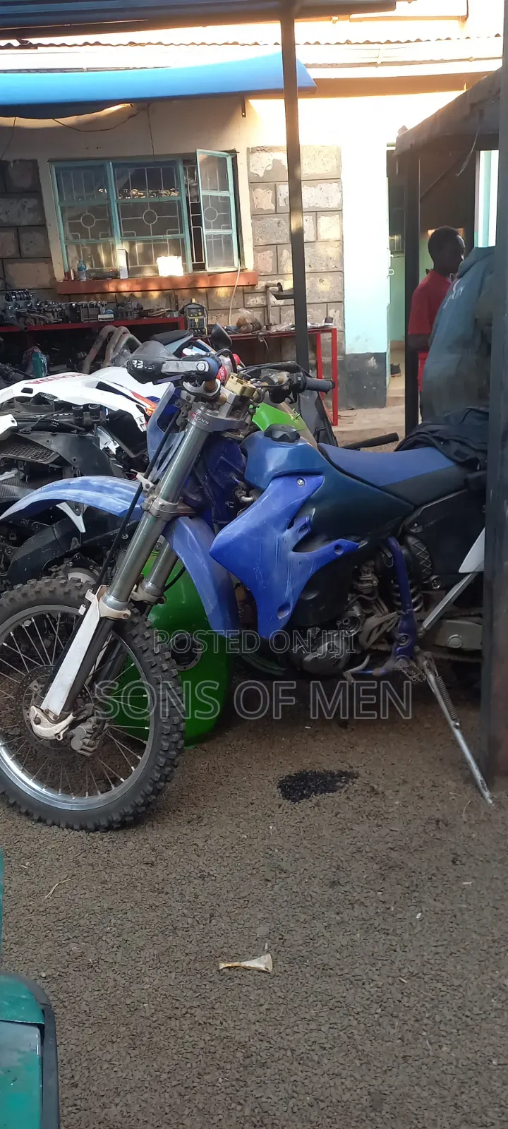 Yamaha 2018 Blue
