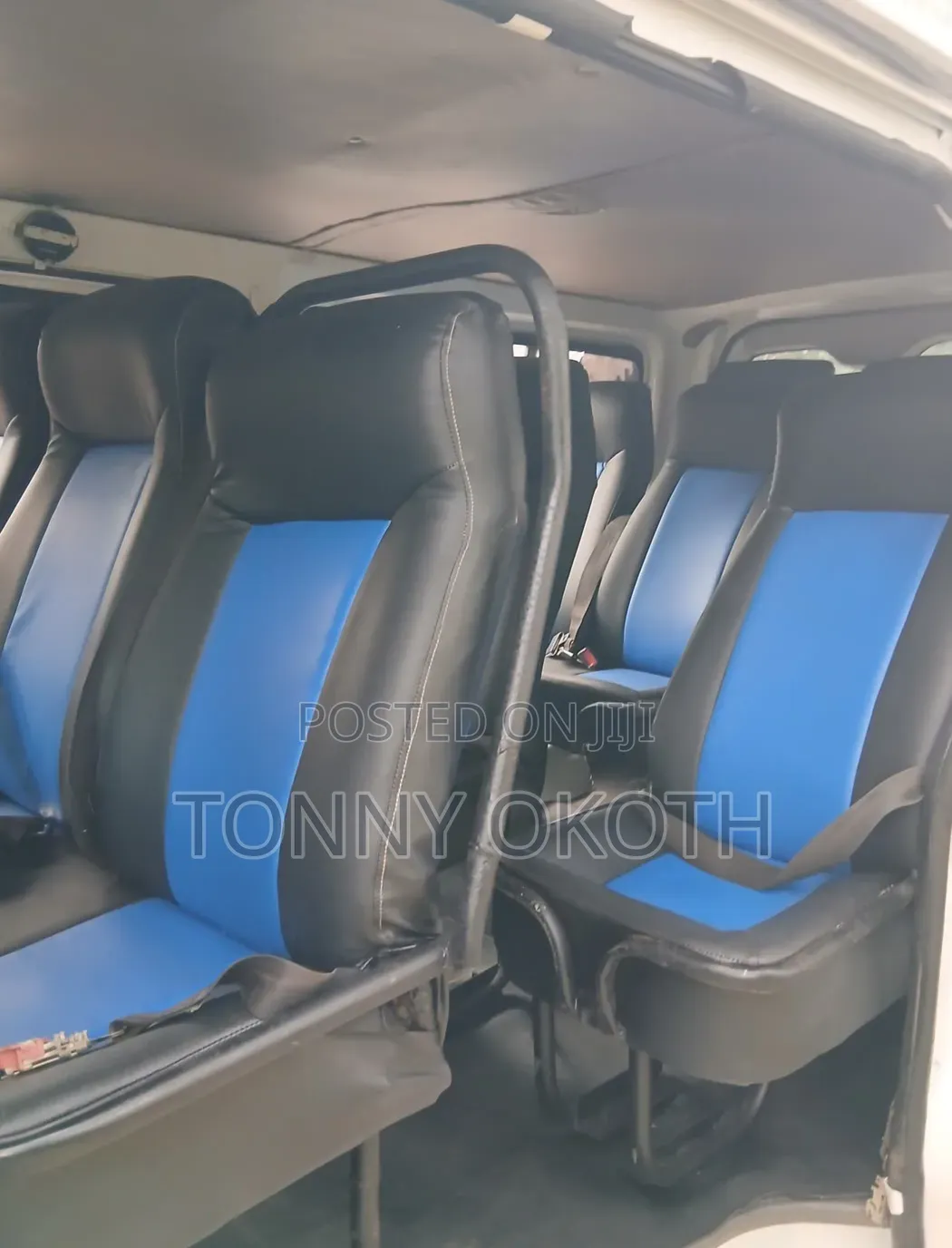 Toyota HiAce 2011 White