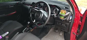 Suzuki Swift 2018 Red