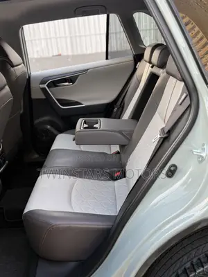 Toyota RAV4 Adventure 2019 Gray