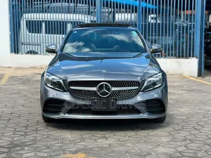 Mercedes-Benz C200 2020 Gray