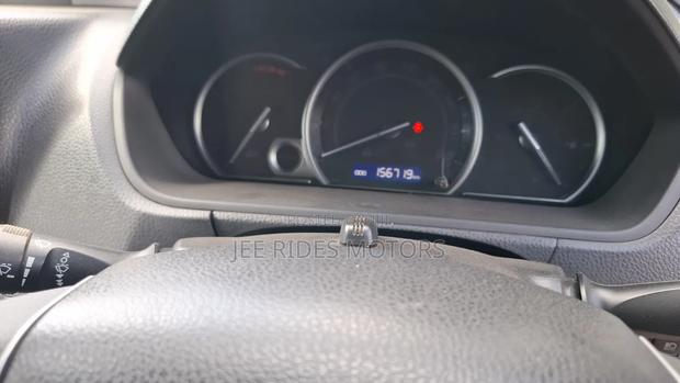 Toyota Noah 2018 Black - thumbnail 4