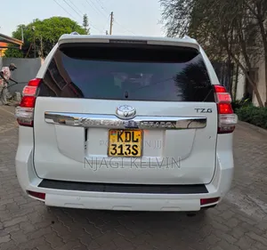 Toyota Land Cruiser Prado 2.8 D-4D 2016 White