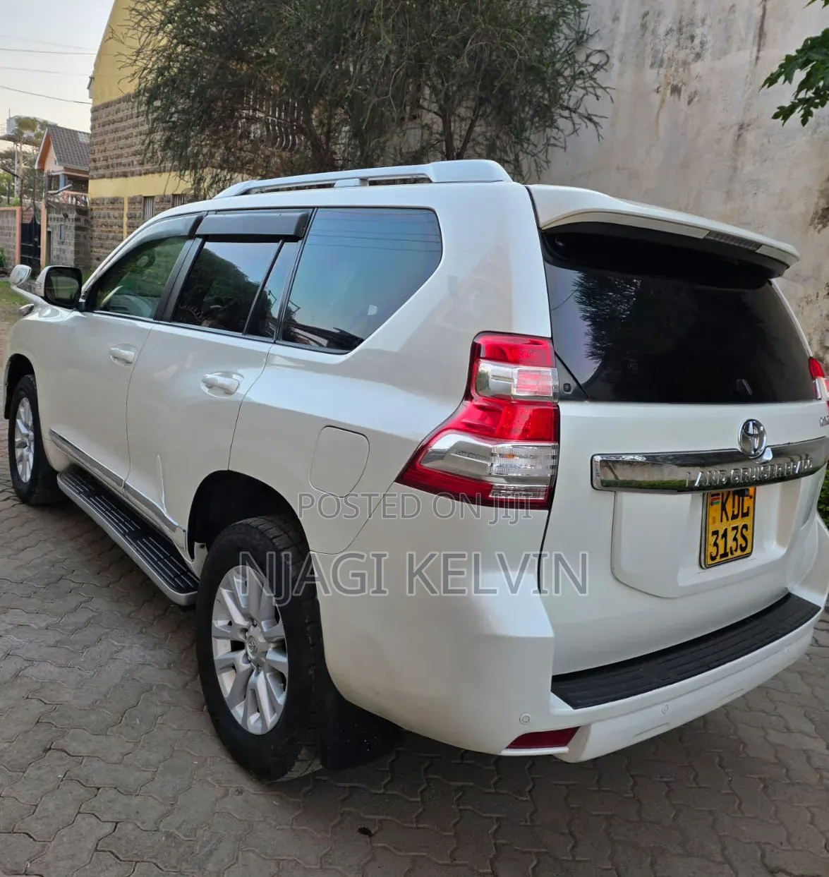 Toyota Land Cruiser Prado 2.8 D-4D 2016 White